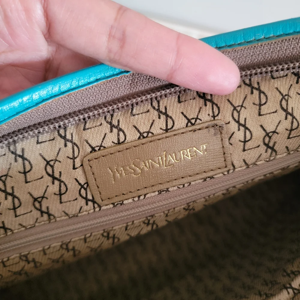 SALE🎉 Authentic YSL vintage clutch Bag - Picture 11 of 16